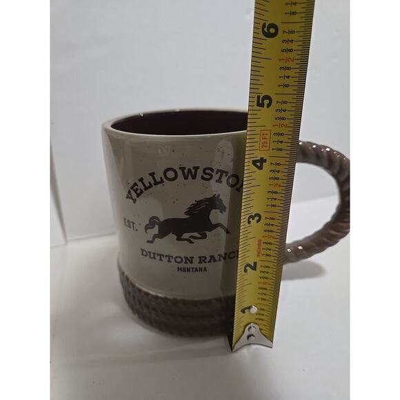 Silver Buffalo - Yellowstone Cowboy Boot Ceramic 3D Sculpted Mug 20 oz - Picture 3 of 9